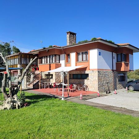 Family House Gijon Villa ภายนอก รูปภาพ