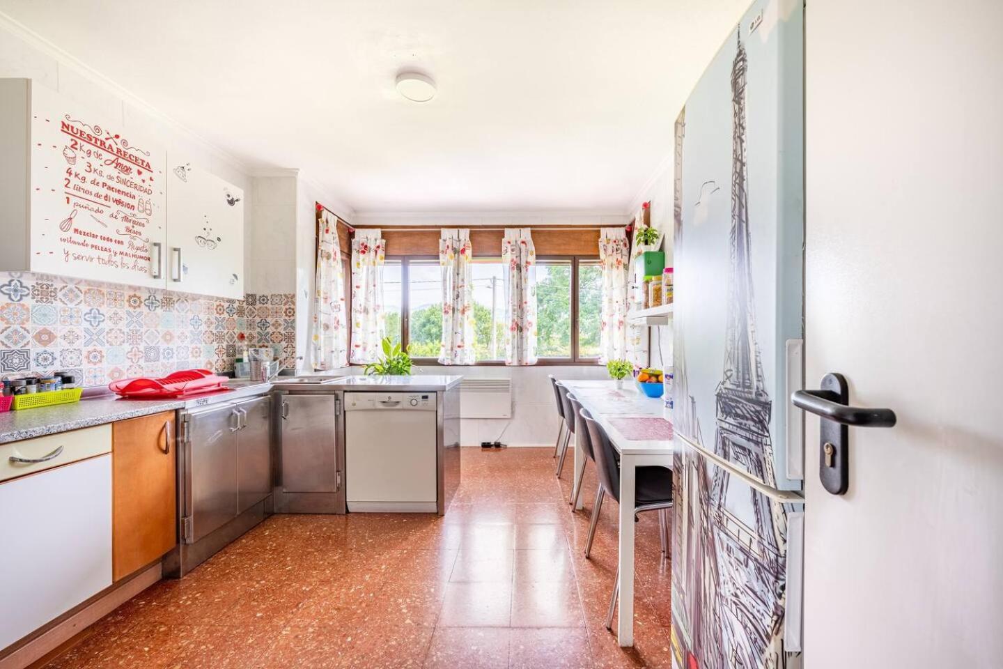 Family House Gijon Villa ภายนอก รูปภาพ