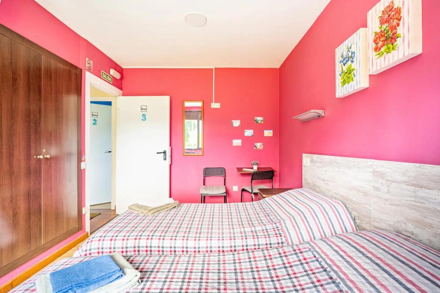 Family House Gijon Villa ภายนอก รูปภาพ