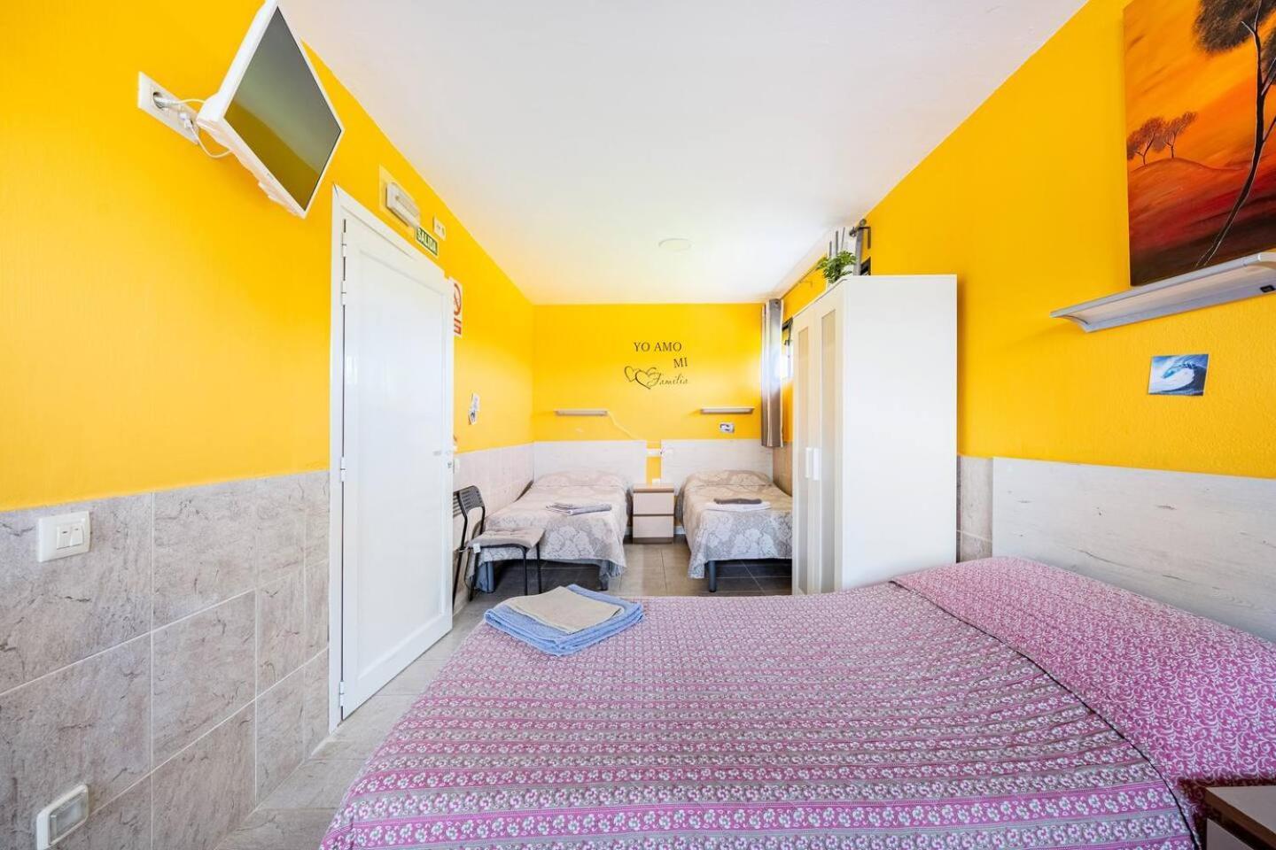 Family House Gijon Villa ภายนอก รูปภาพ