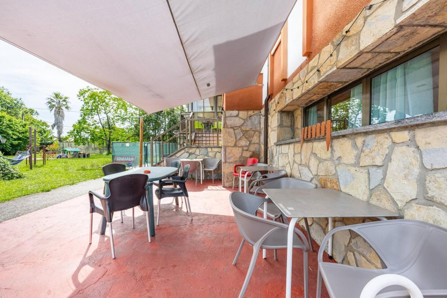 Family House Gijon Villa ภายนอก รูปภาพ